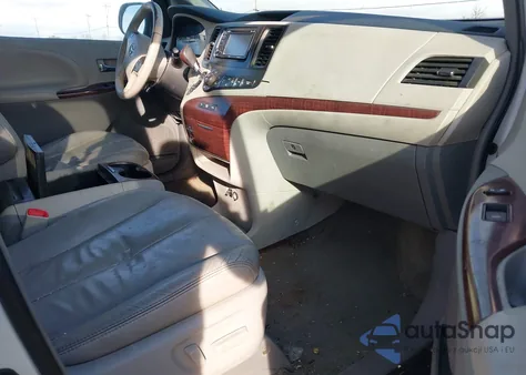 2013 Toyota Sienna Xle из США, поврежденный, VIN 5TDYK3DC8DS324853